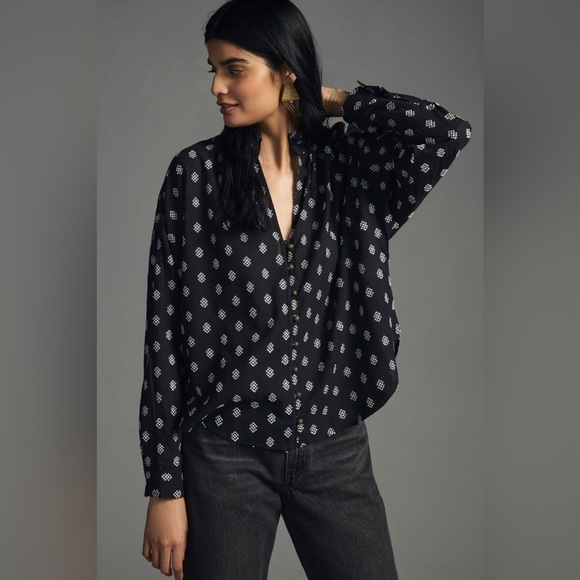 Anthropologie Tops - Anthropologie Pilcro Tavi Embroidered Long Sleeve Ruffled Collar Blouse
